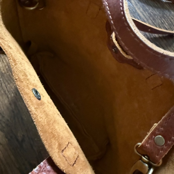 Portland Leather Goods 'Almost Perfect' Mini Crossbody - Nutmeg/Classic - Picture 4 of 5